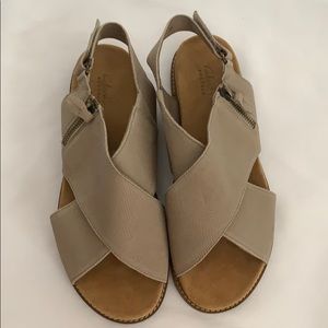 Clarks Corsio Calm Sandal- Size 10- New w/out box